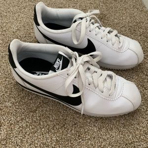Nike Cortez